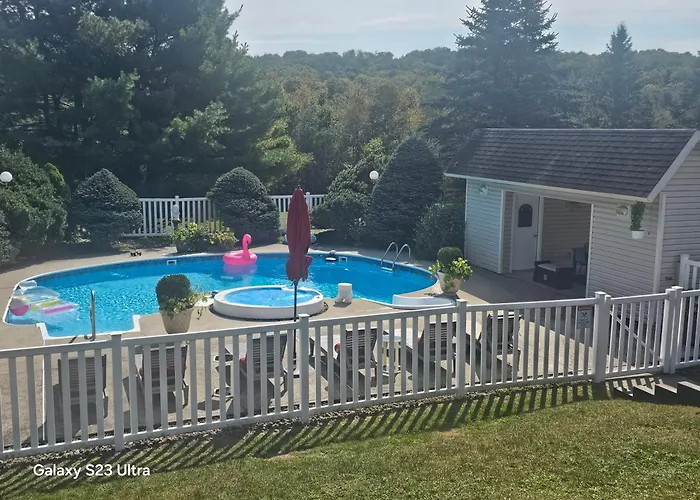Escape To The Catskills